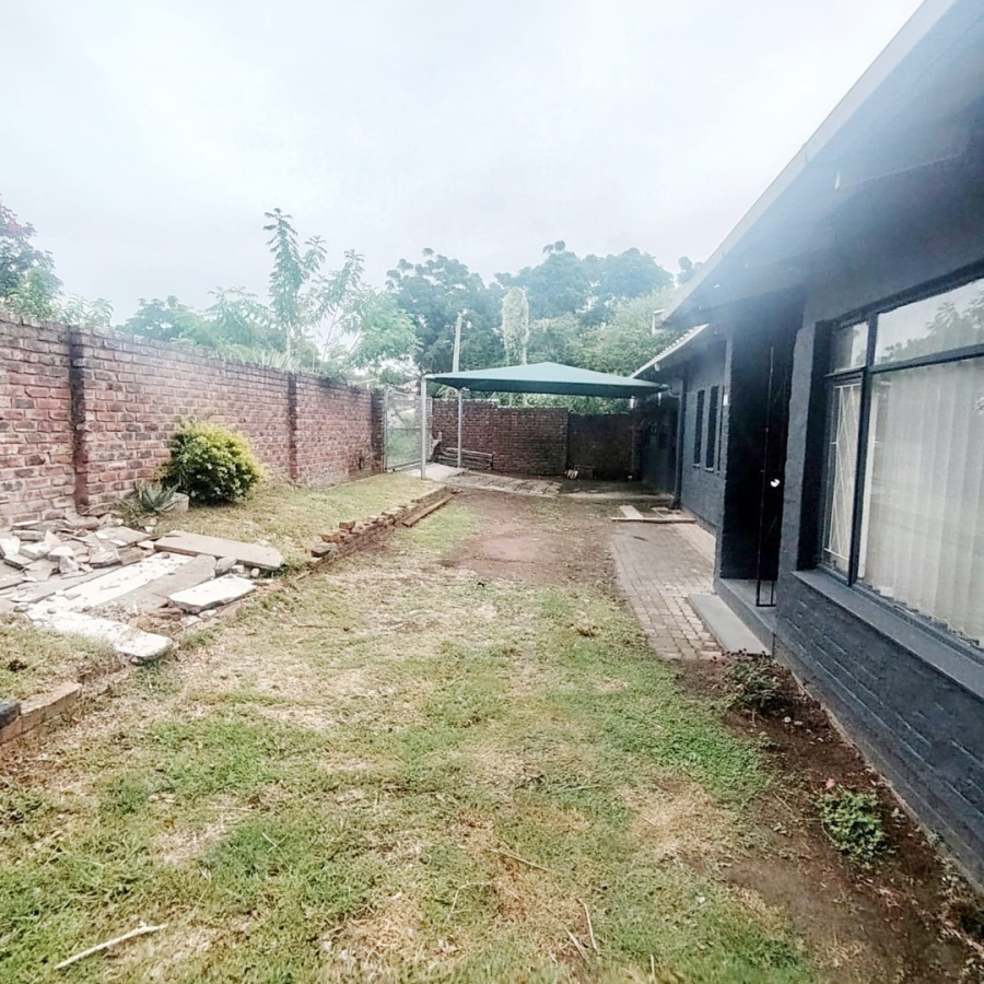 To Let 2 Bedroom Property for Rent in Amalinda Eastern Cape